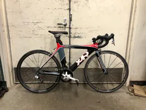 50cm / Black - Red / Quintana Roo Seduza / Road bike