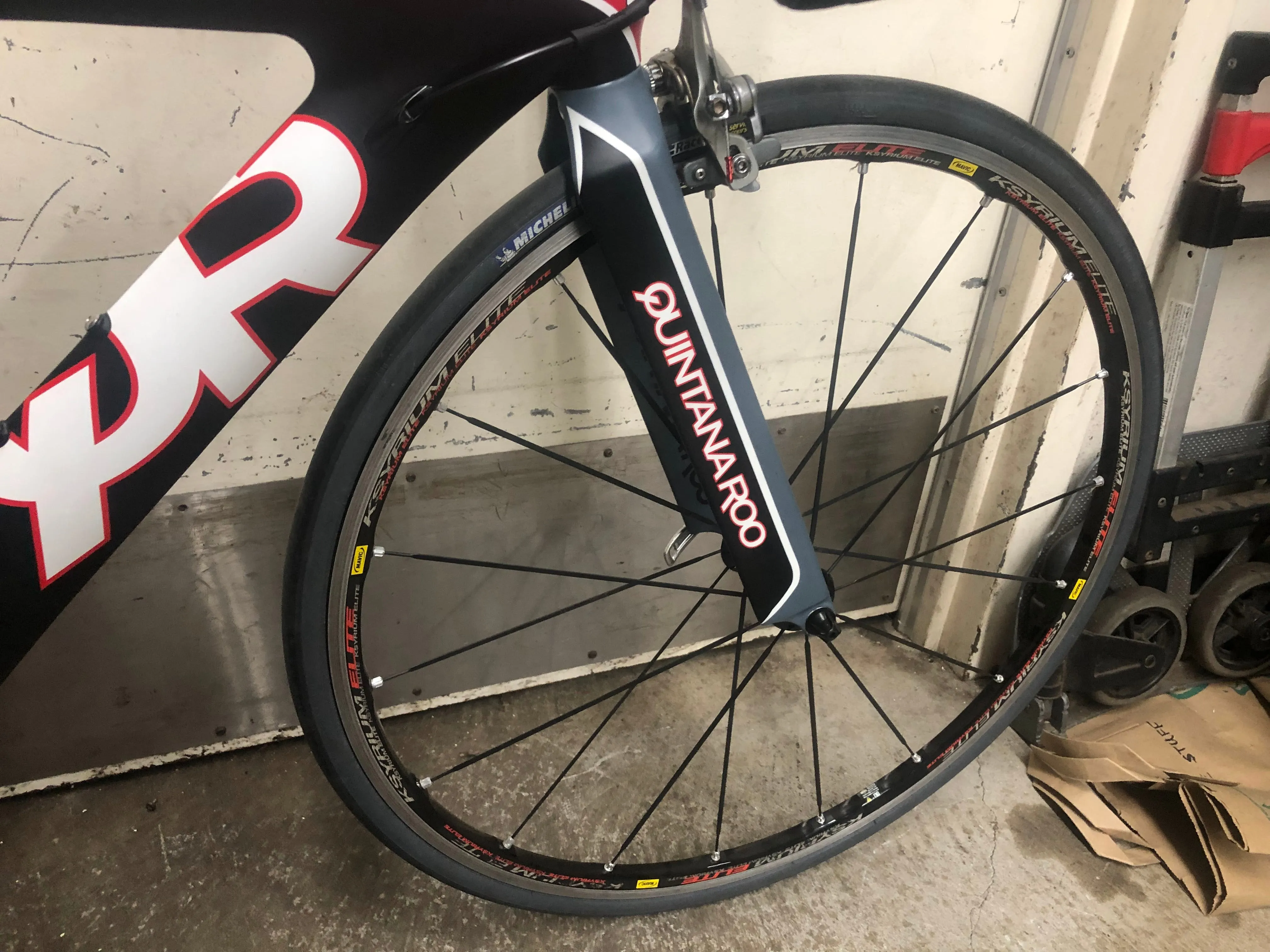 50cm / Black - Red / Quintana Roo Seduza / Road bike