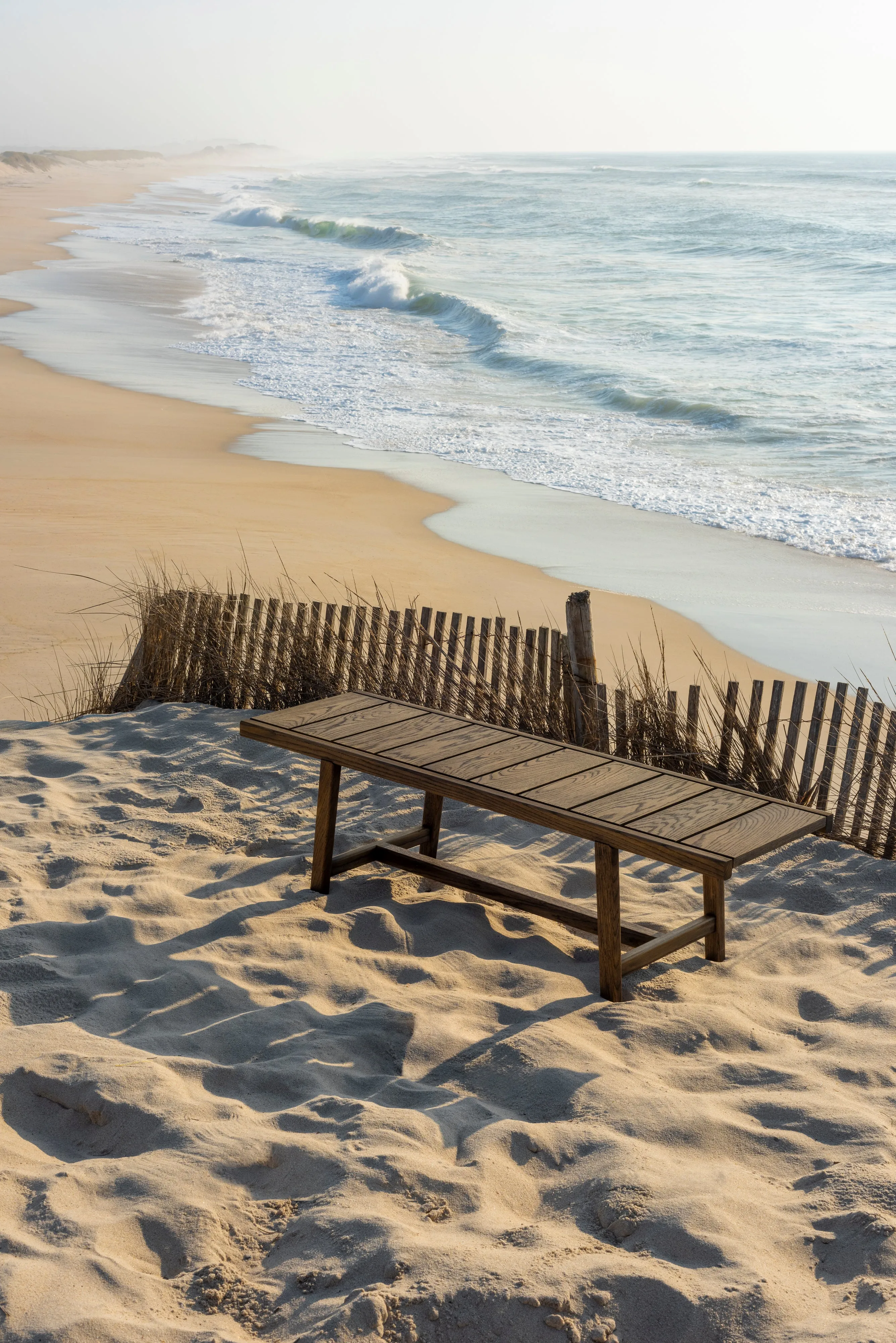 98.6°F OUTDOOR BENCH