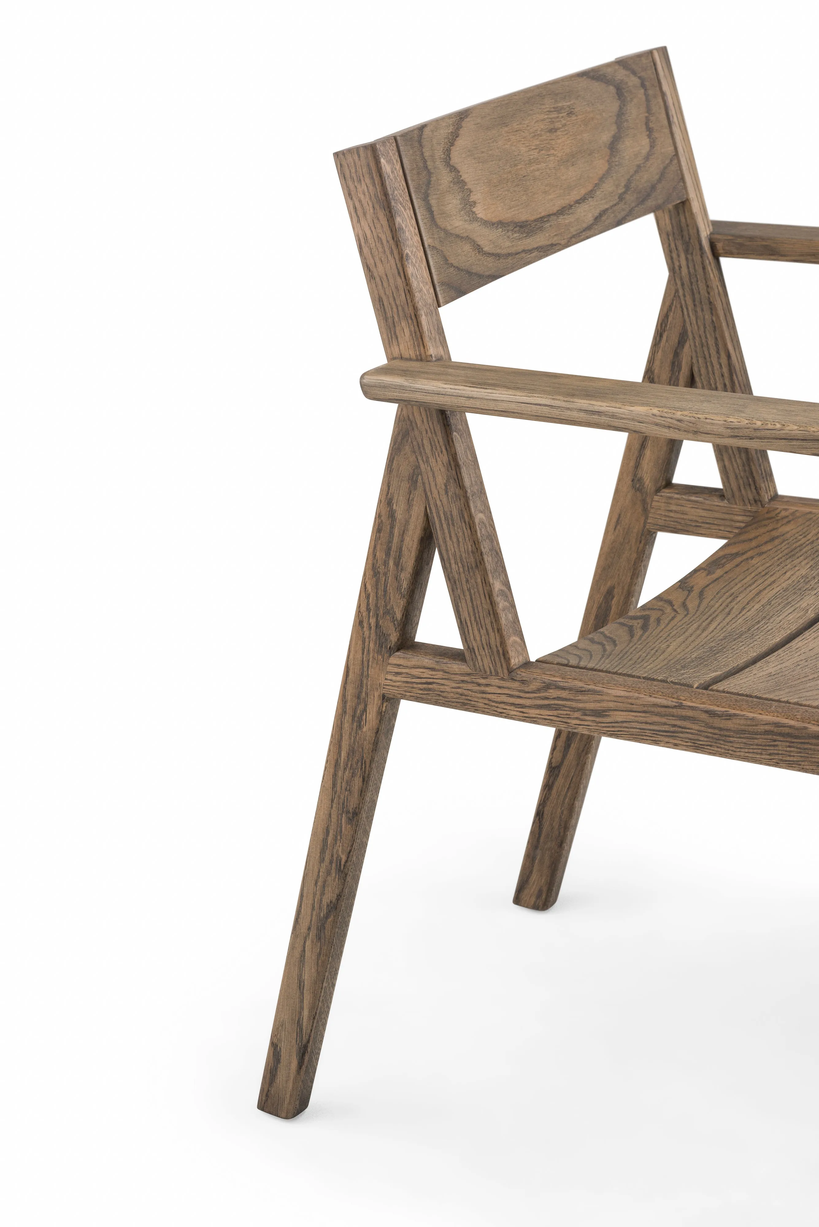 98.6°F OUTDOOR DINING ARMCHAIR