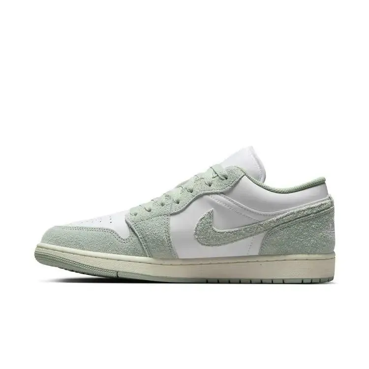 Air Jordan 1 Retro Low Cut Basketball Shoes