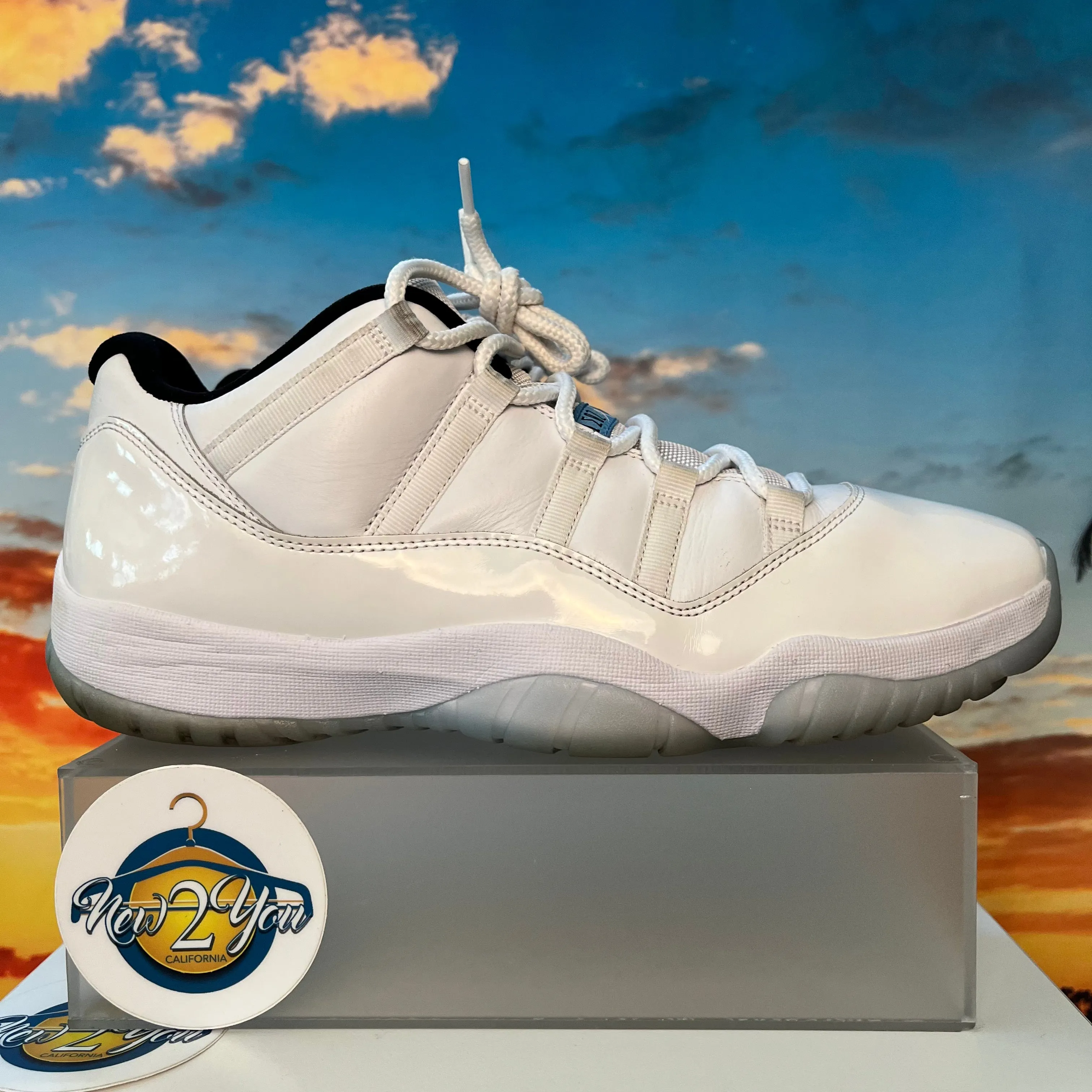 Air Jordan 11 Low Retro 'Legend Blue'
