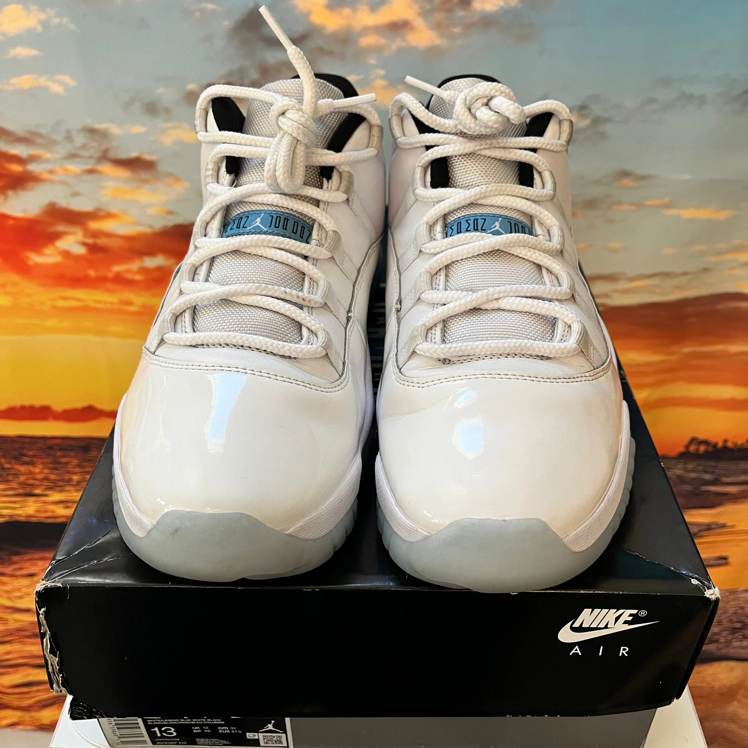 Air Jordan 11 Low Retro 'Legend Blue'