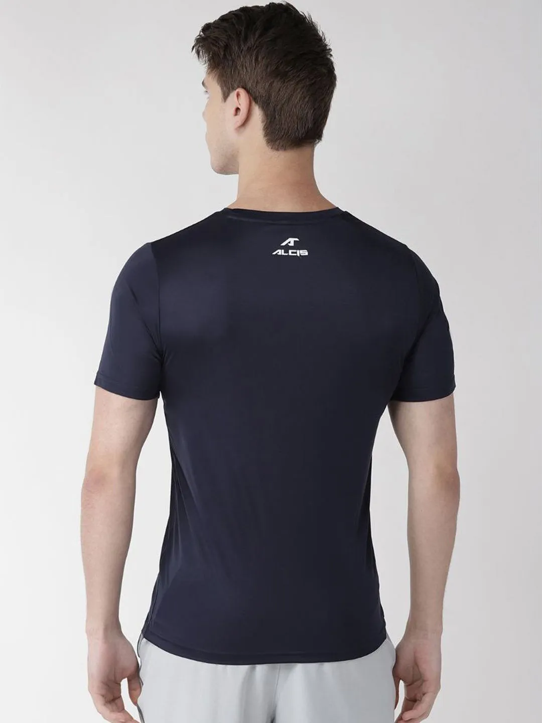 Alcis Men Navy Blue Solid Round Neck Sports T-shirt