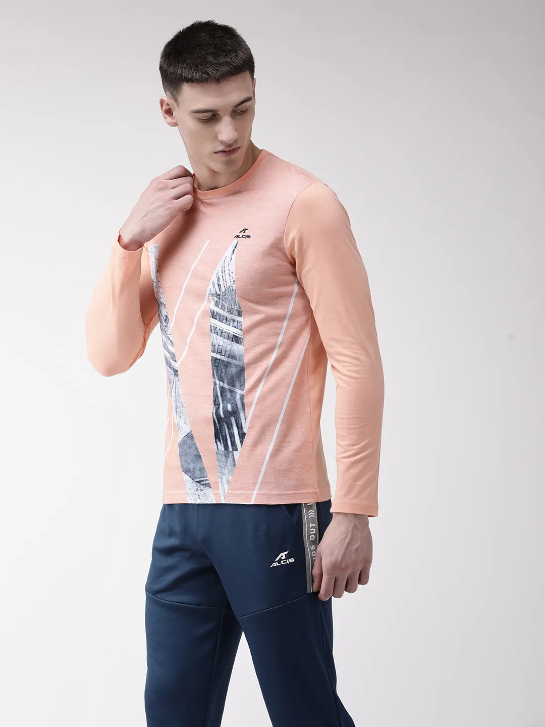 Alcis Men Peach-Coloured Printed Round Neck T-shirt