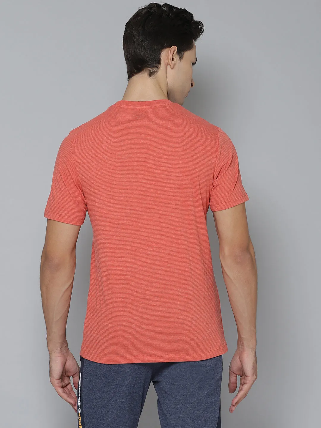 Alcis Men Printed Orange Tshirts