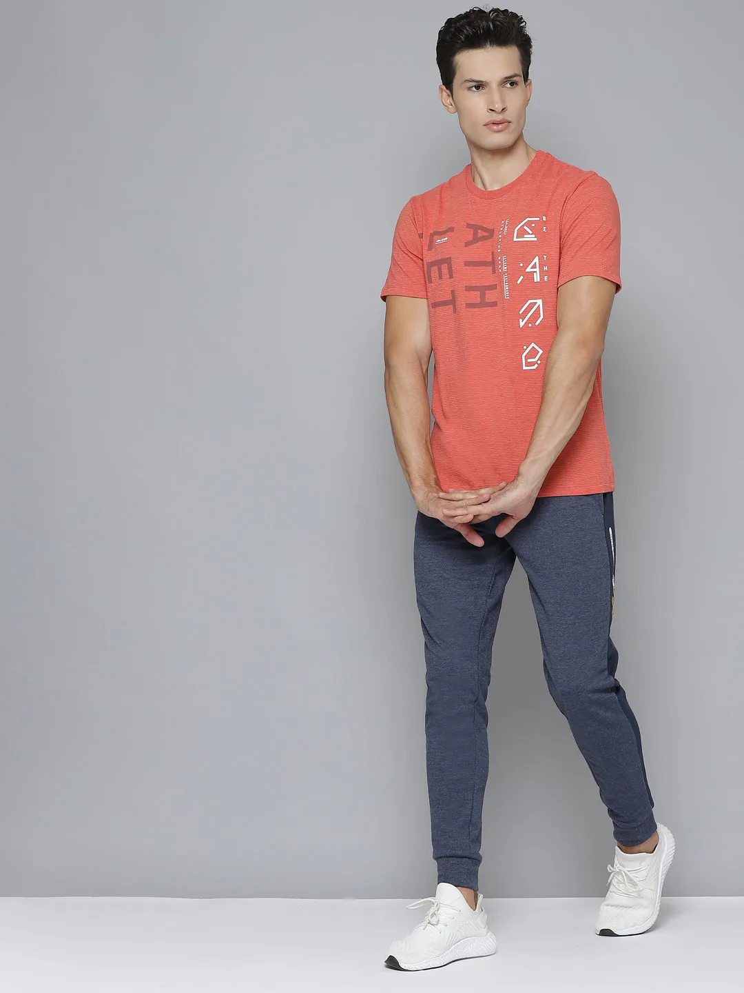 Alcis Men Printed Orange Tshirts