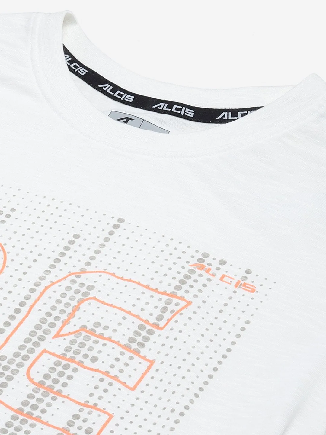 Alcis Men White Peach-Coloured Typography Printed T-shirt