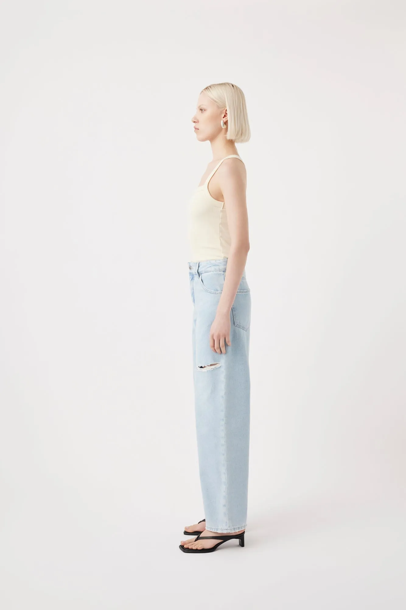 Avril Mid Slouchy Wide Jean Serenity