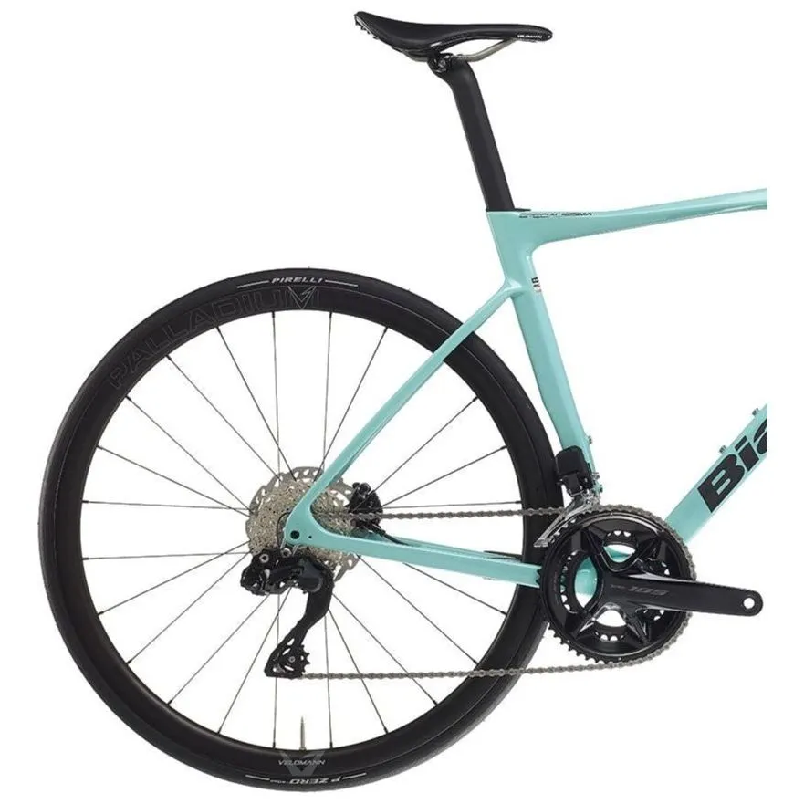 Bianchi Specialissima Comp 105 Di2 Carbon Road Bike 2025 - Celeste