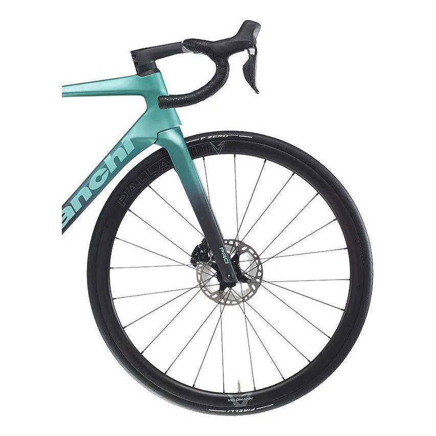 Bianchi Specialissima Pro Ultegra Di2 Carbon Road Bike 2024 - Celeste & Carbon