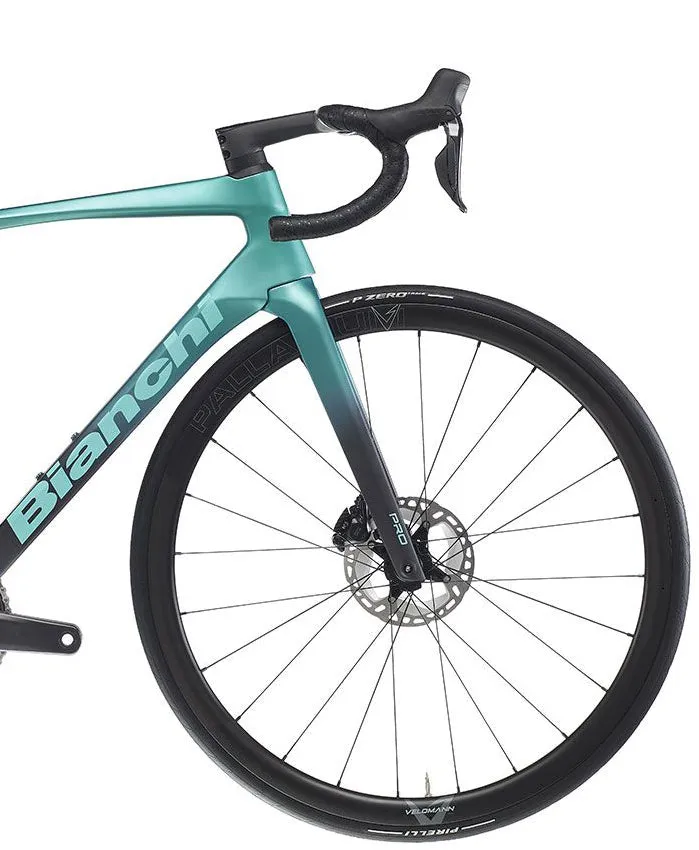 Bianchi Specialissima Pro Ultegra Di2 Carbon Road Bike 2025 - Celeste