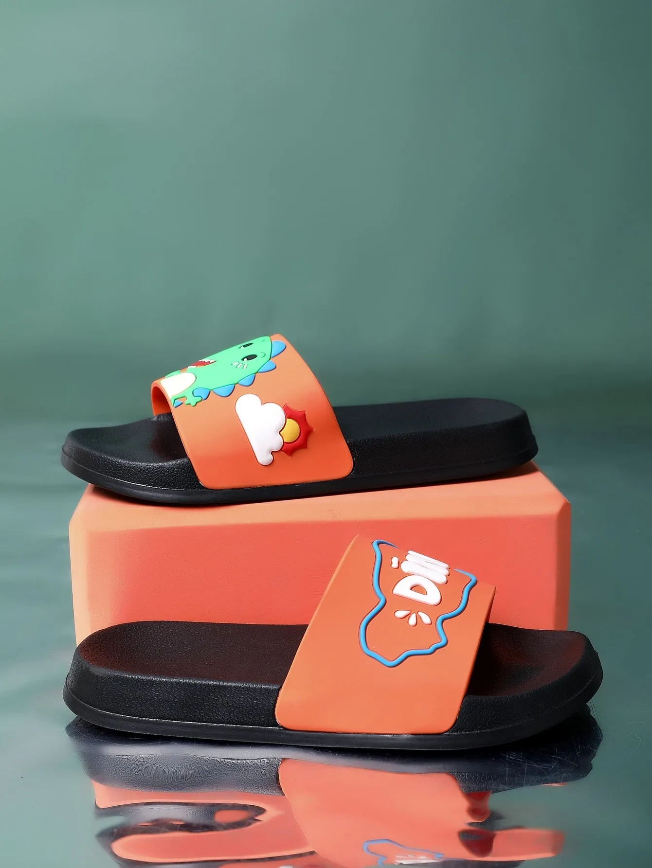 Boys Dinosaur & Letter Graphic Slippers- FDs