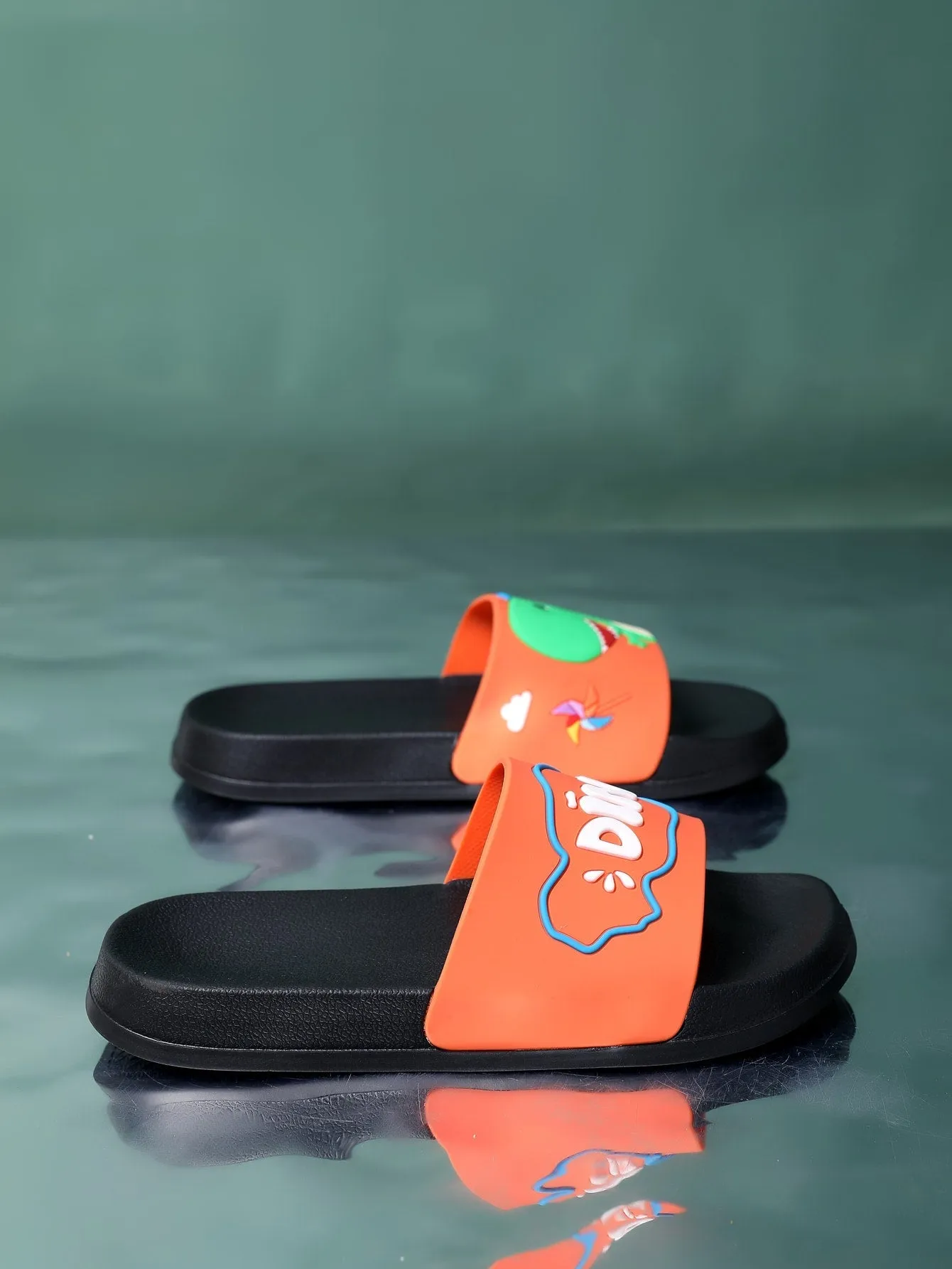 Boys Dinosaur & Letter Graphic Slippers- FDs