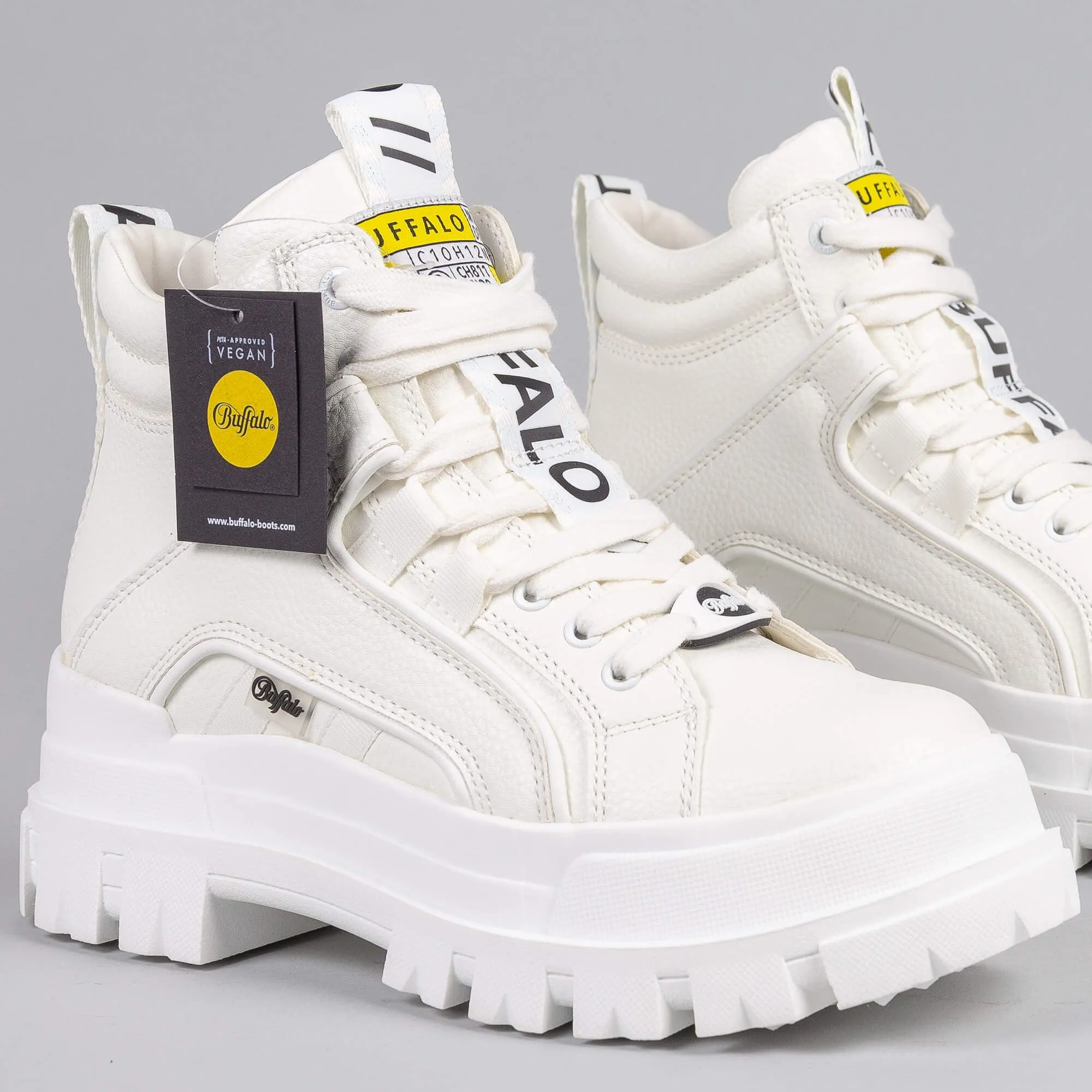 BUFFALO ASPHA NC MID WHITE