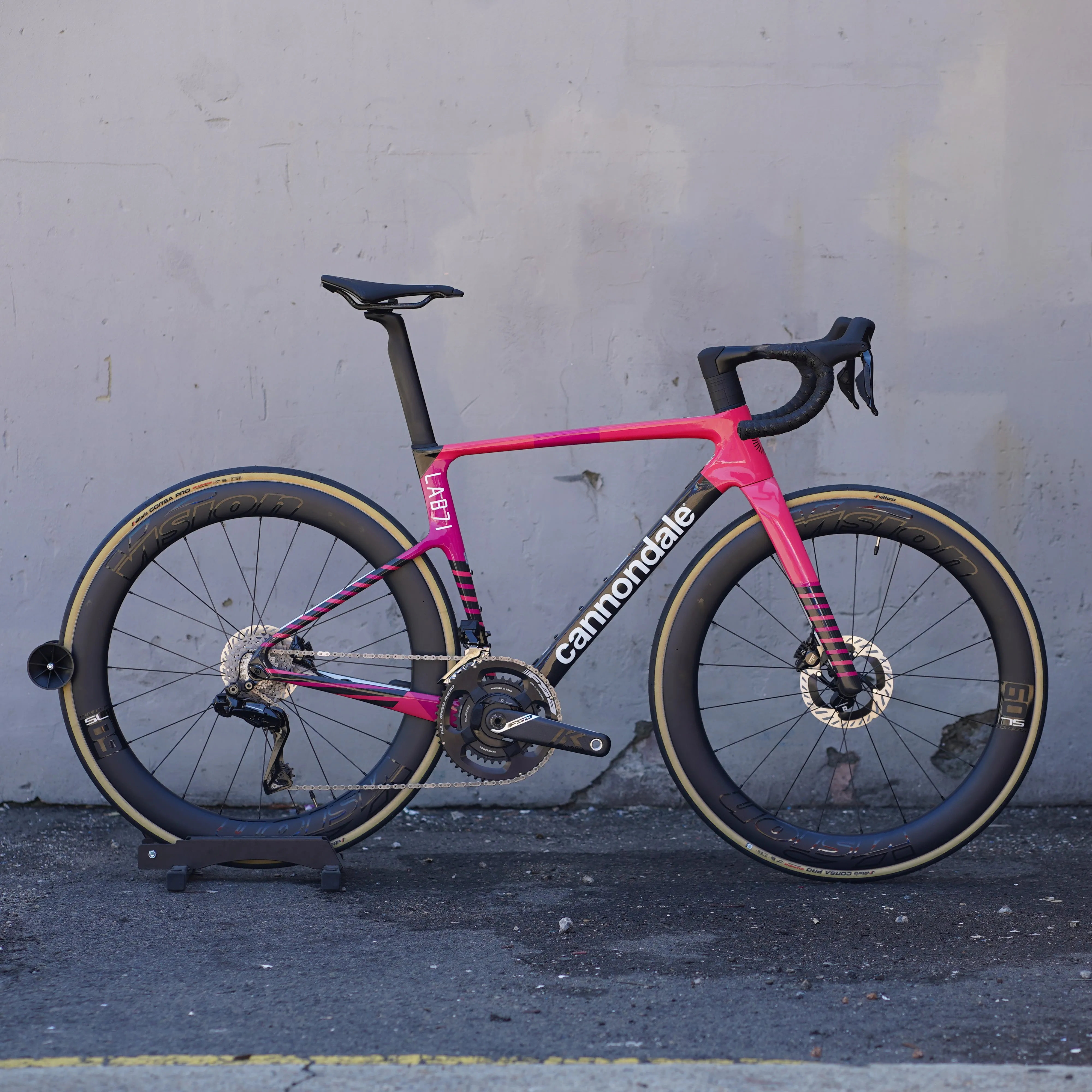 Cannondale SuperSix EVO LAB71 Complete Bike - EF Pro Cycling Team Edition