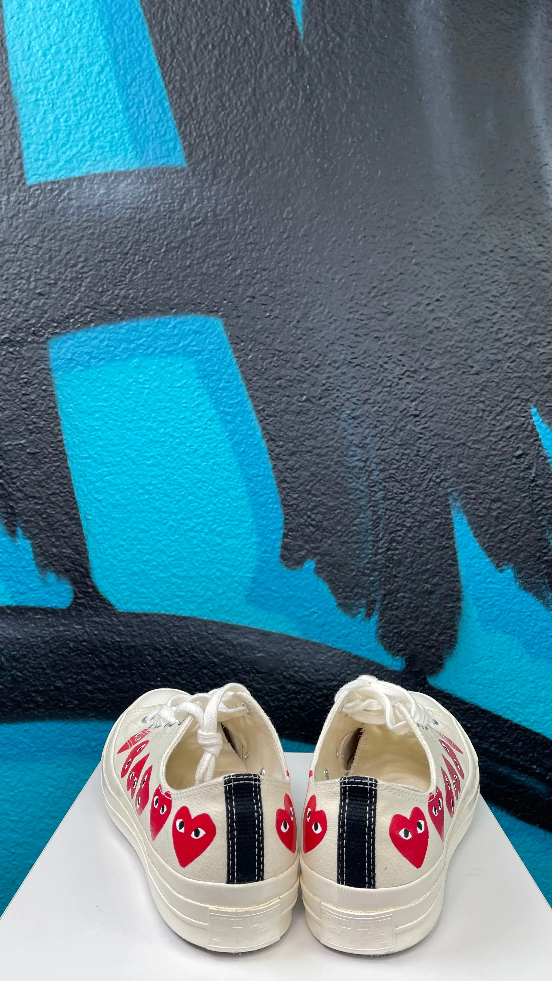 Comme des Garçons Play x Chuck 70 Low Top 'Multi Heart'
