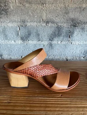 Cydwoq Bracket Heel Sandal