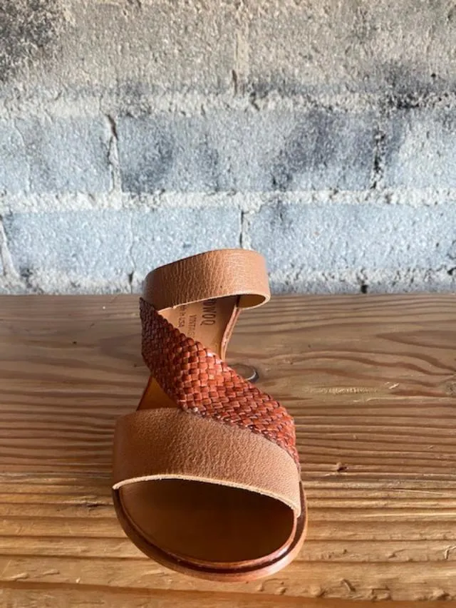 Cydwoq Bracket Heel Sandal