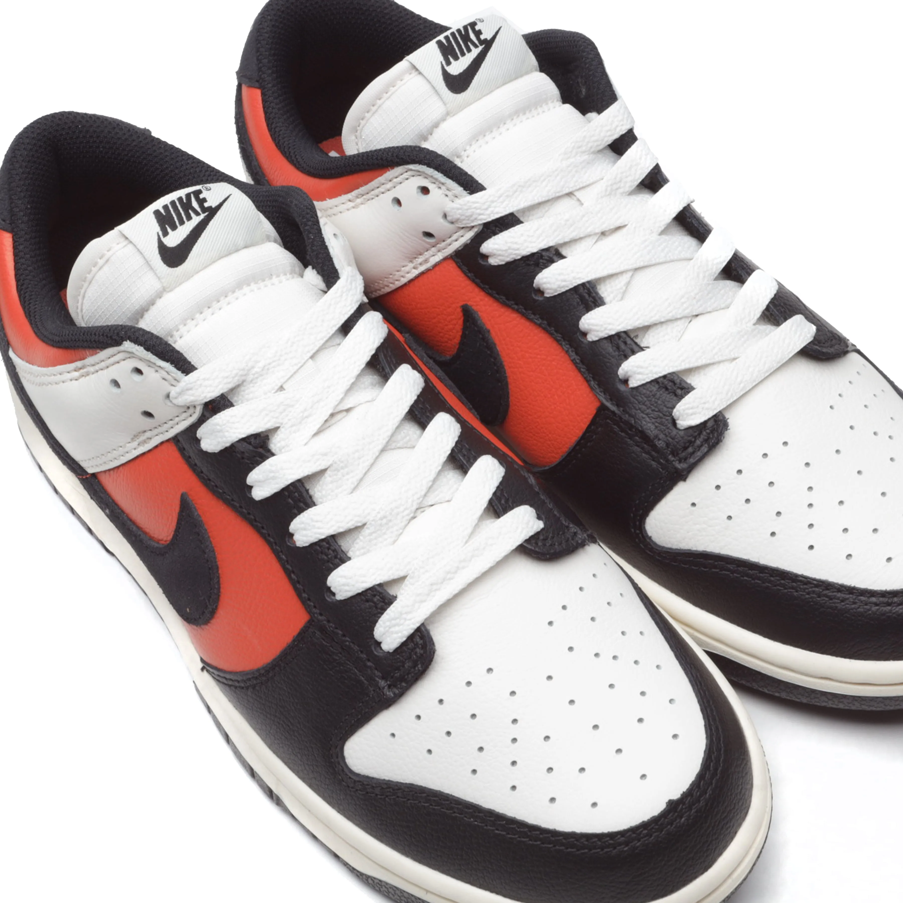 DUNK LOW RETRO