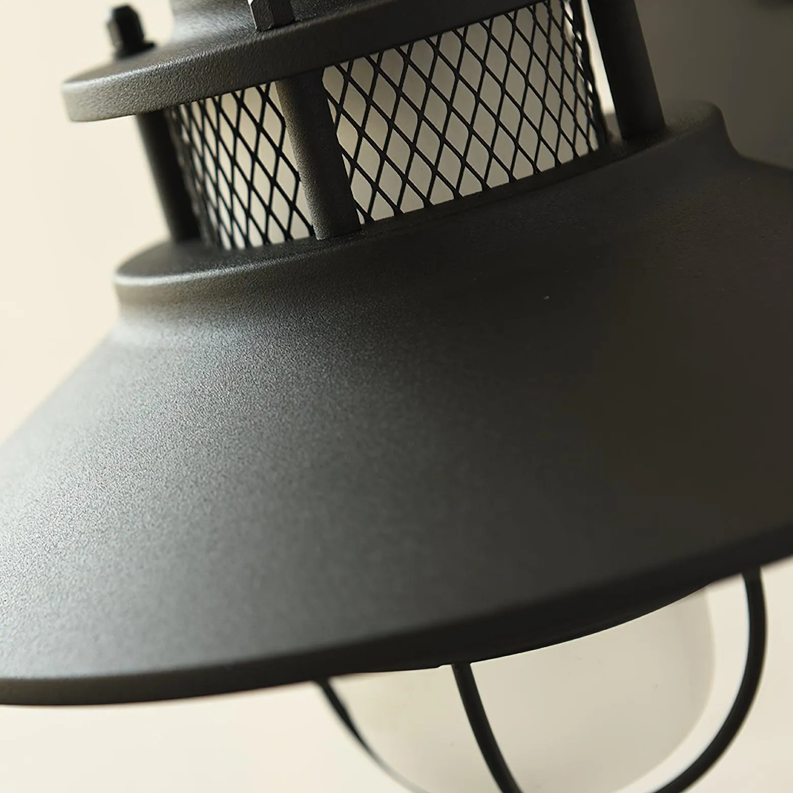 Felix Outdoor Wall Light – Industrial-Style Weatherproof LED Lantern (IP65)