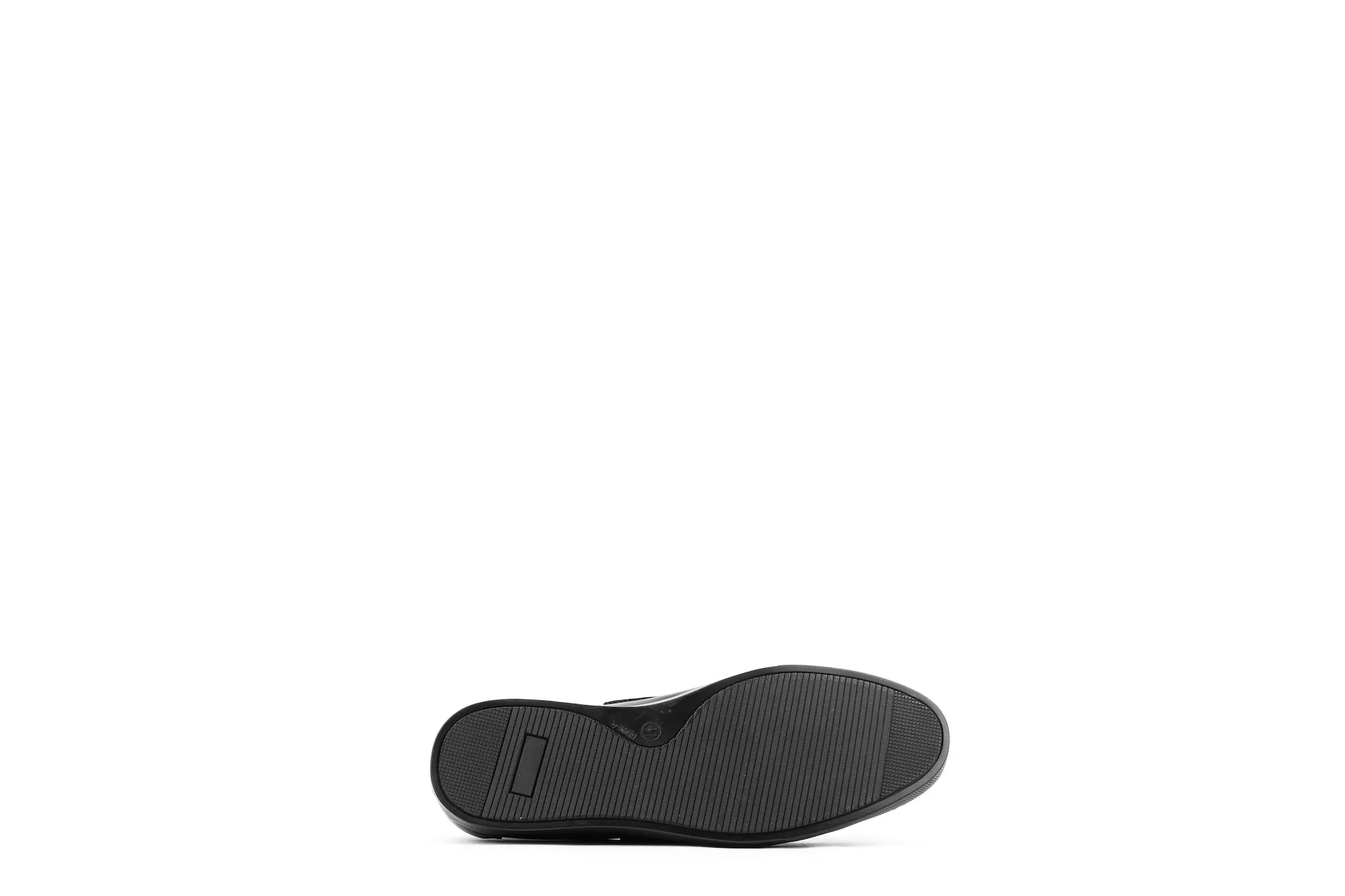 GCV-08 | TRIPLE BLACK | MEN