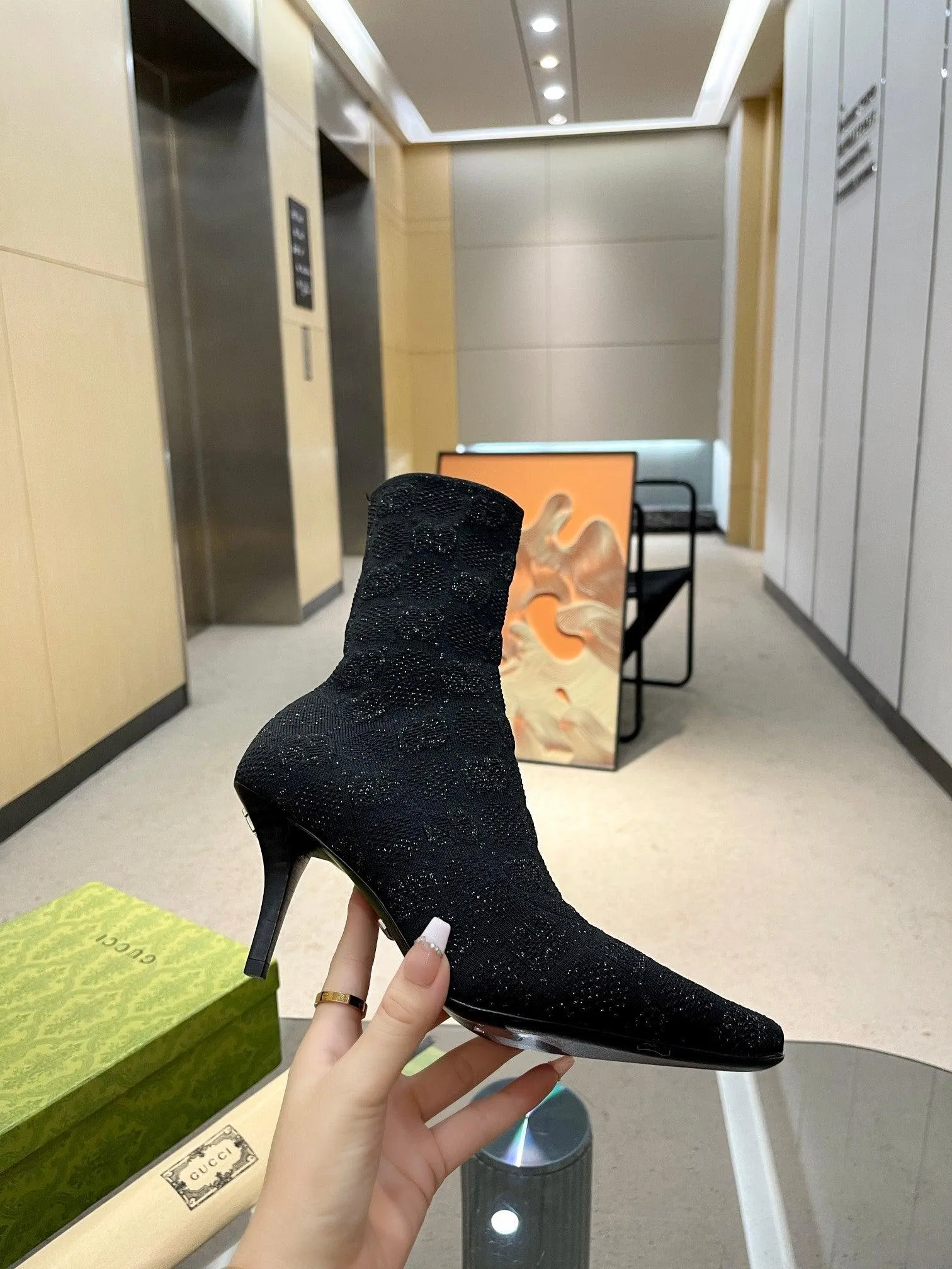 GG WOMEN'S GG KNIT ANKLE BOOTS BLACK 718378 FACFM 8720