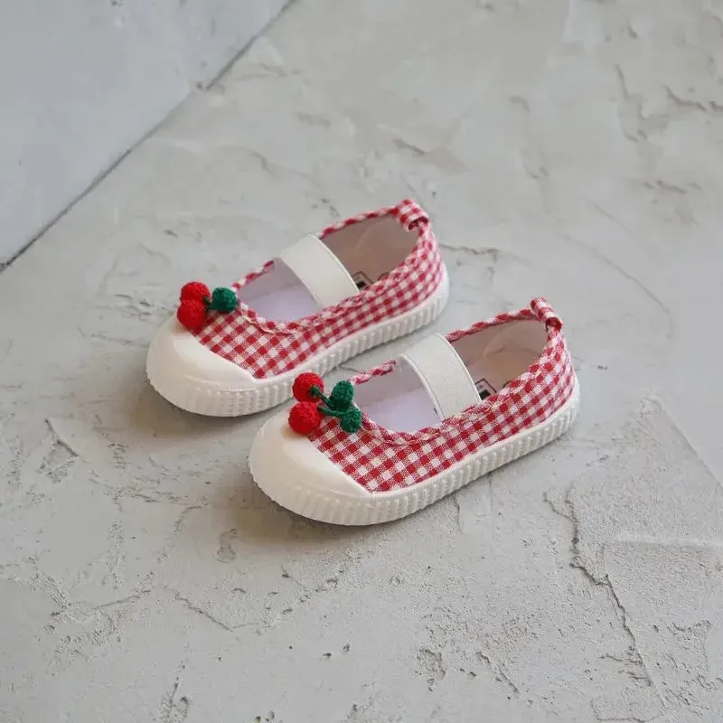 Girl Canvas Shoes: Versatile Kid's Casual Sport Shoe