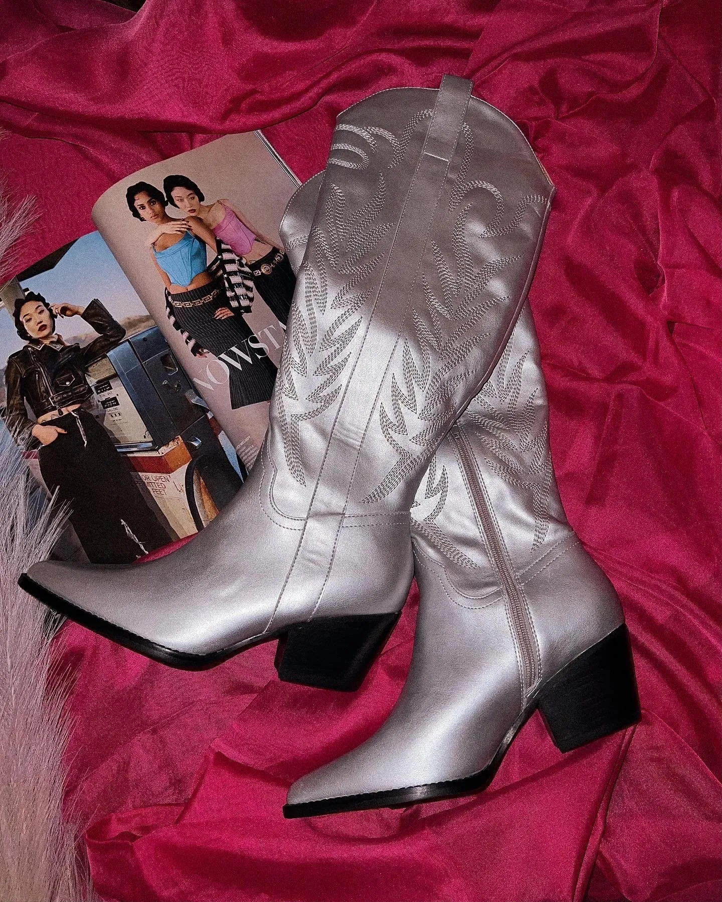 hella bella cowboy boots (SILVER)