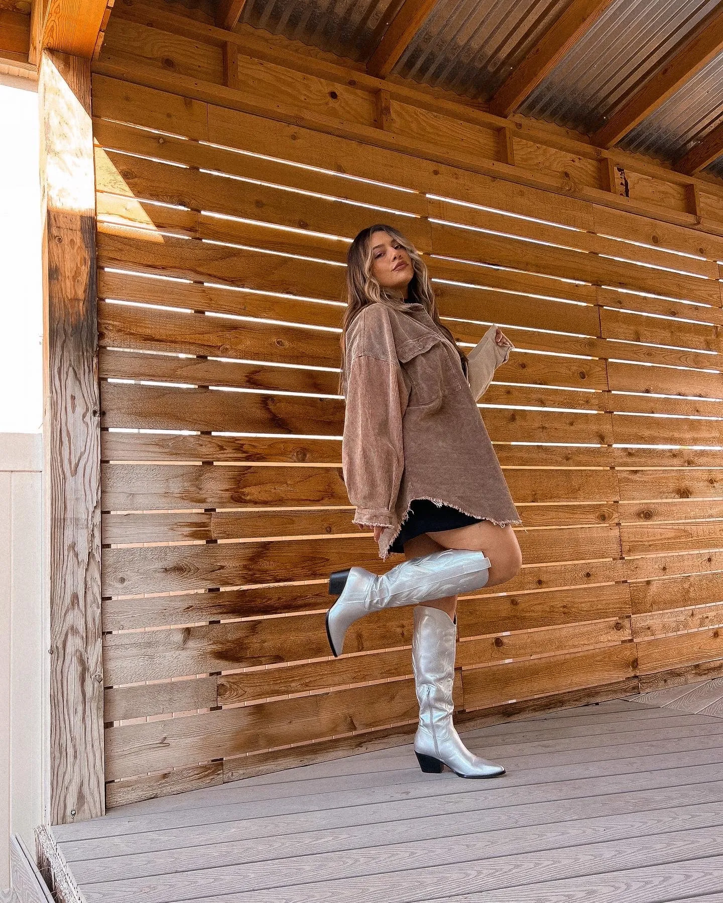 hella bella cowboy boots (SILVER)