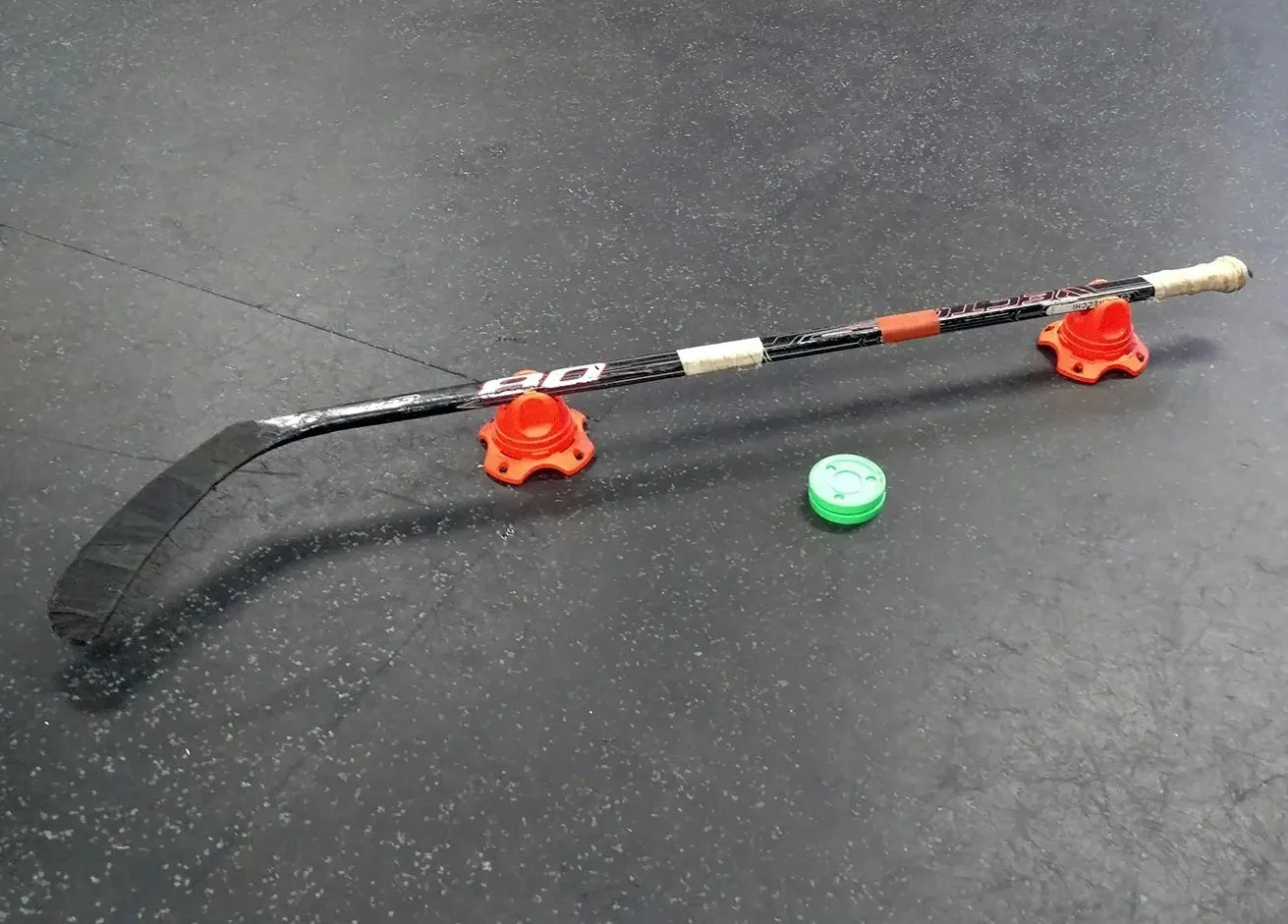 Hockey-Dot Underpass-X Training Cones