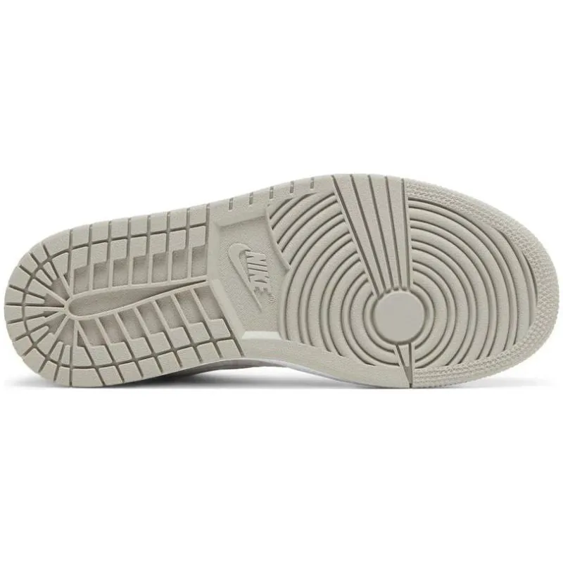 Jordan 1 Low SE Light Iron Ore (W)