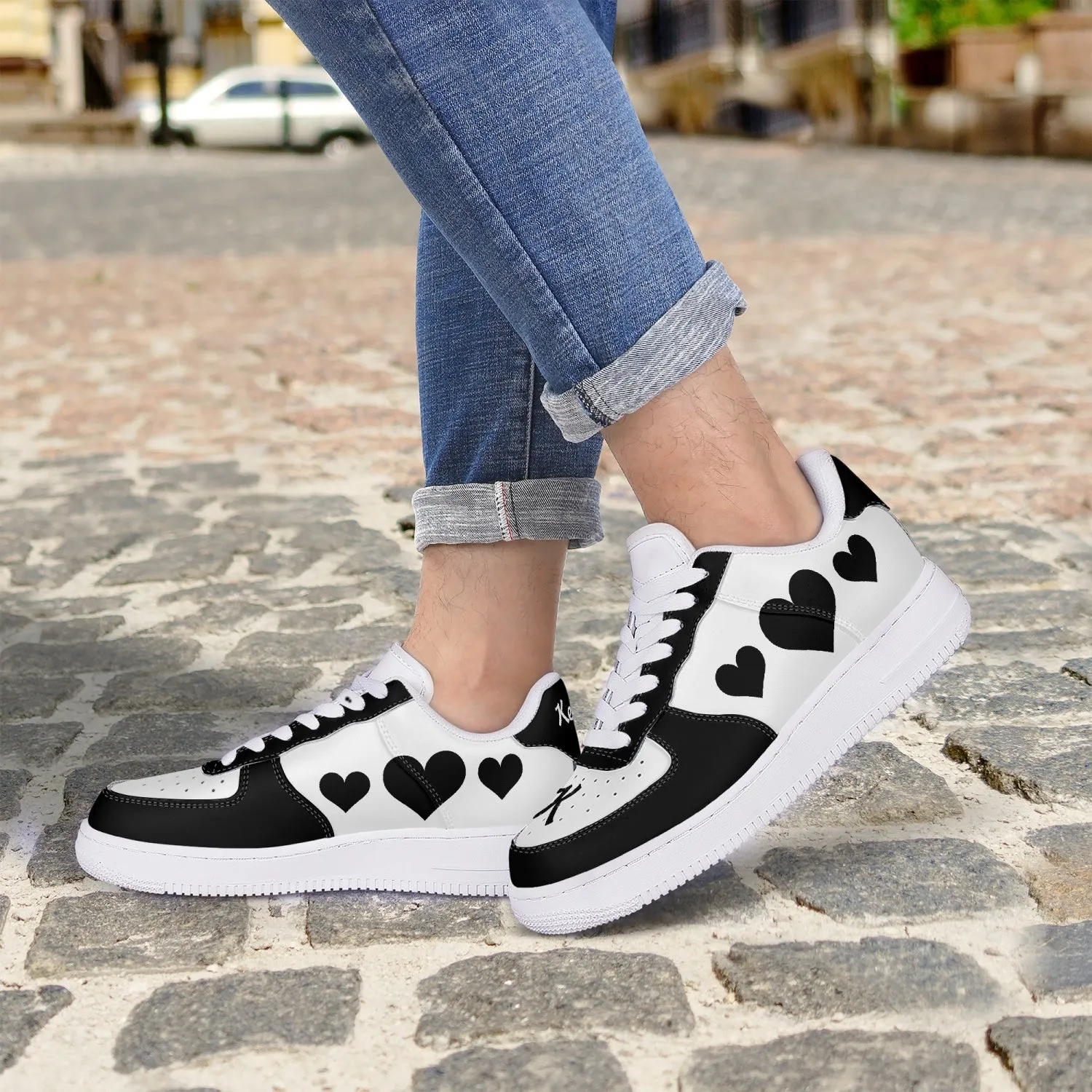 Kennedy_v5 Hearts-Low_Top_Unisex_Sneaker