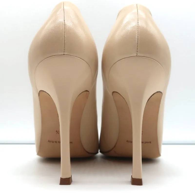 Manolo Blahnik Para Pumps Nude Leather Size 38.5 Pointed Toe Heels