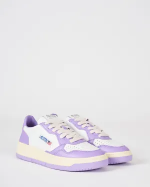 medalist low sneaker