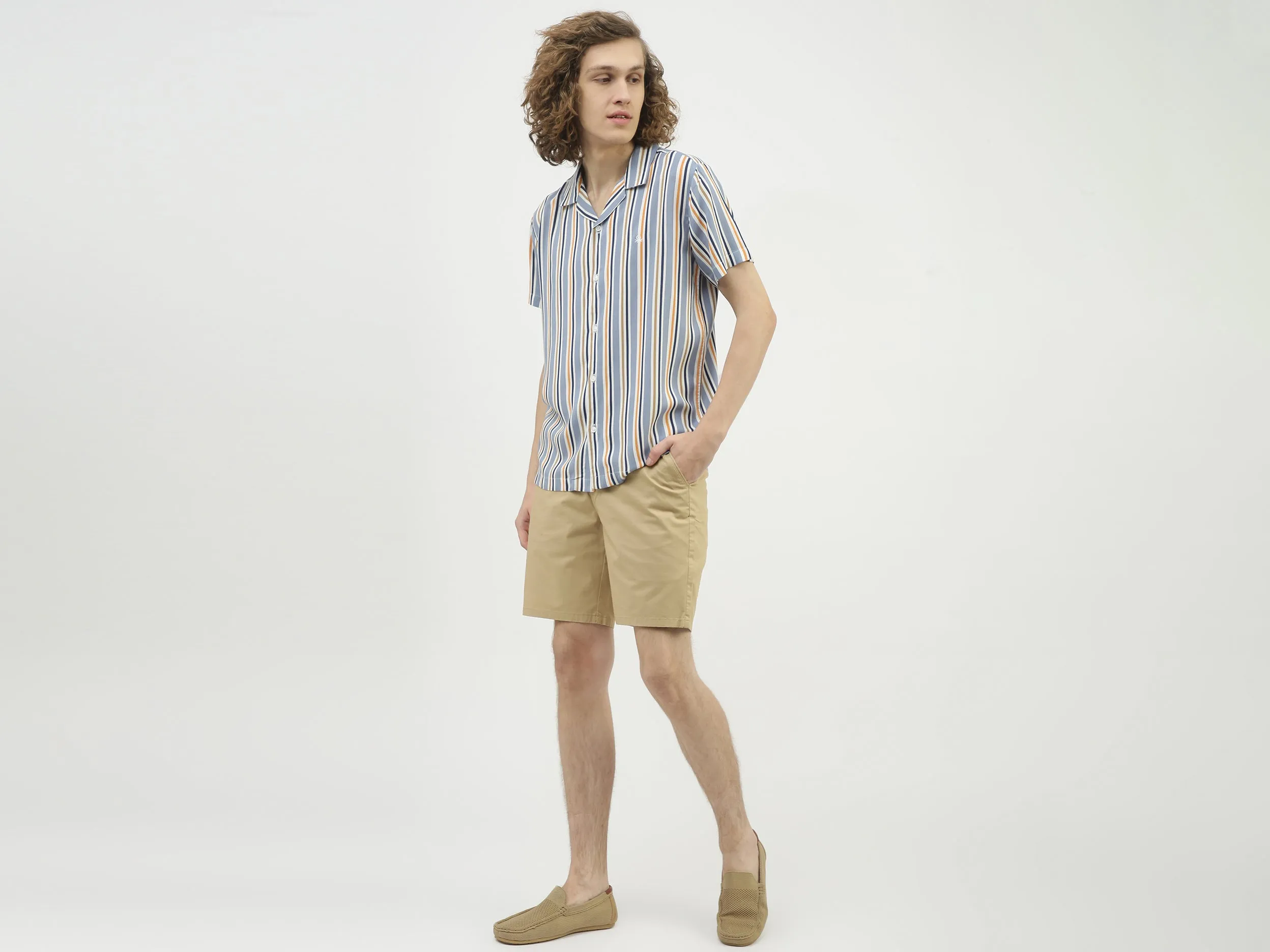 Men Solid Slim Fit Shorts