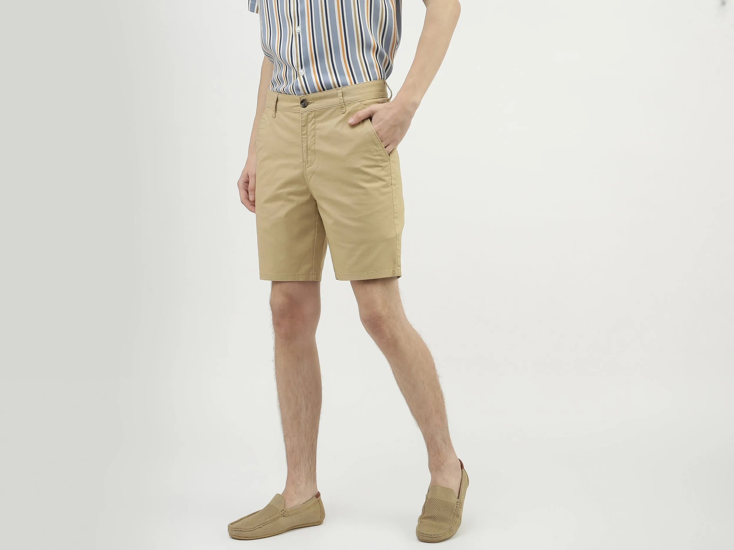 Men Solid Slim Fit Shorts