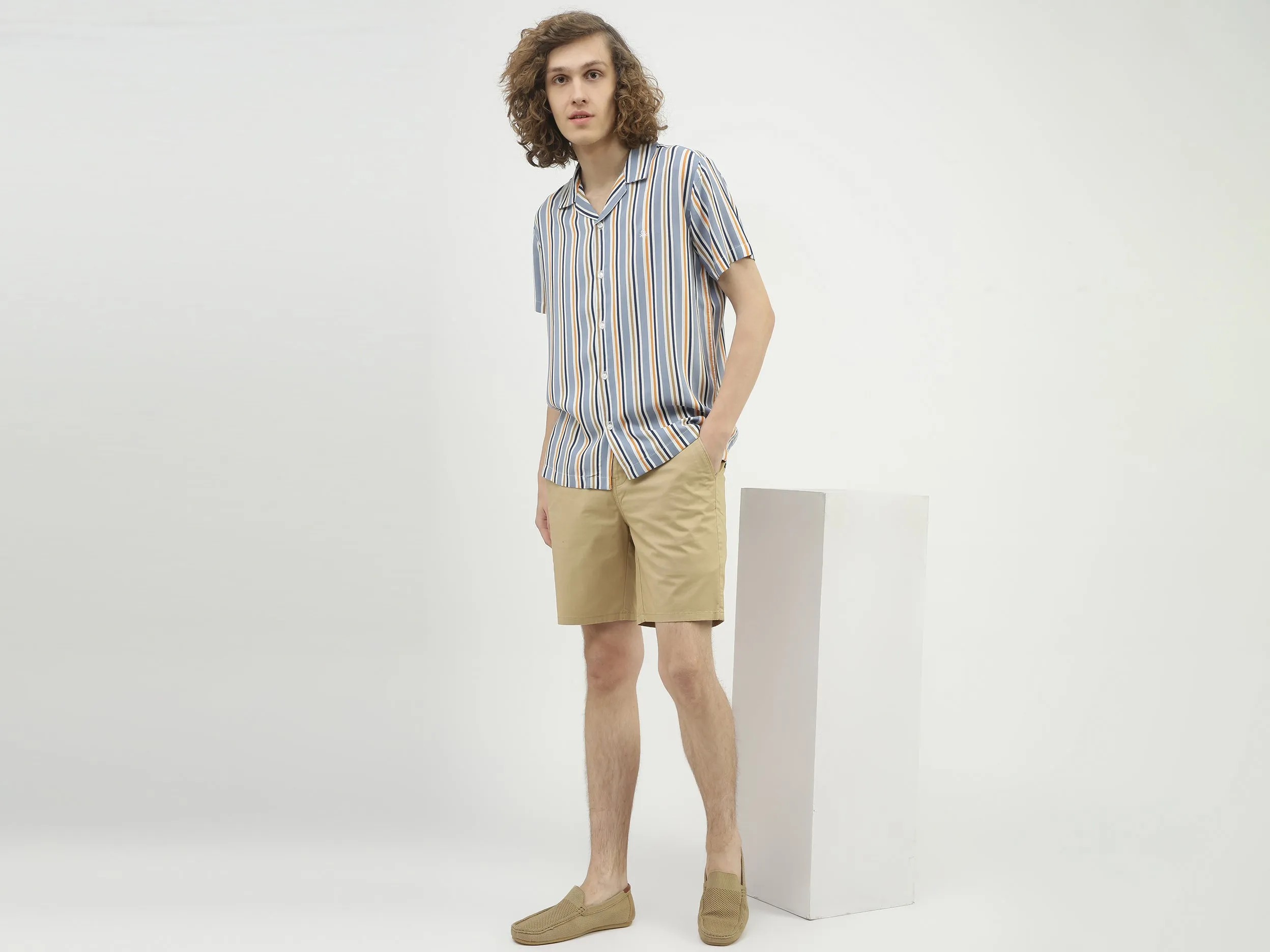 Men Solid Slim Fit Shorts