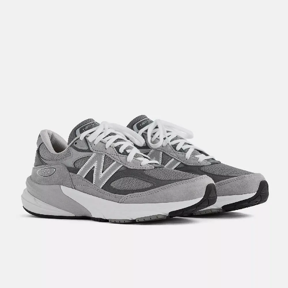 Men's Made in USA 990v6