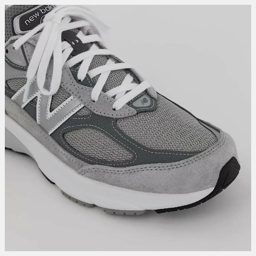 Men's Made in USA 990v6