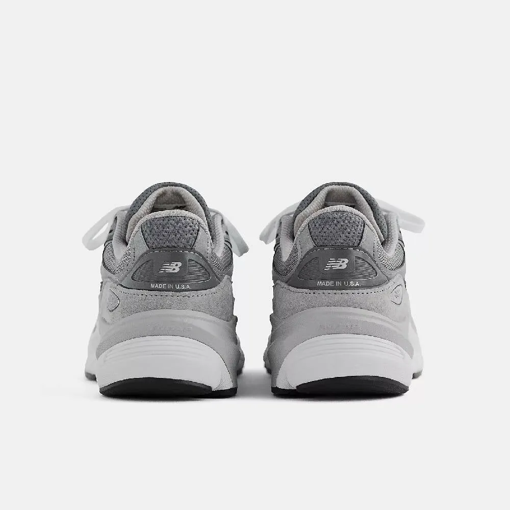 Men's Made in USA 990v6