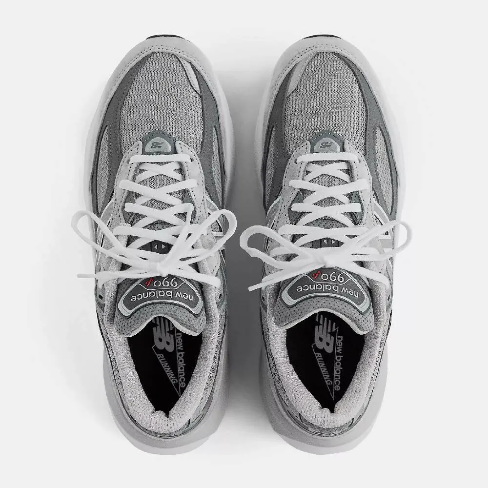 Men's Made in USA 990v6