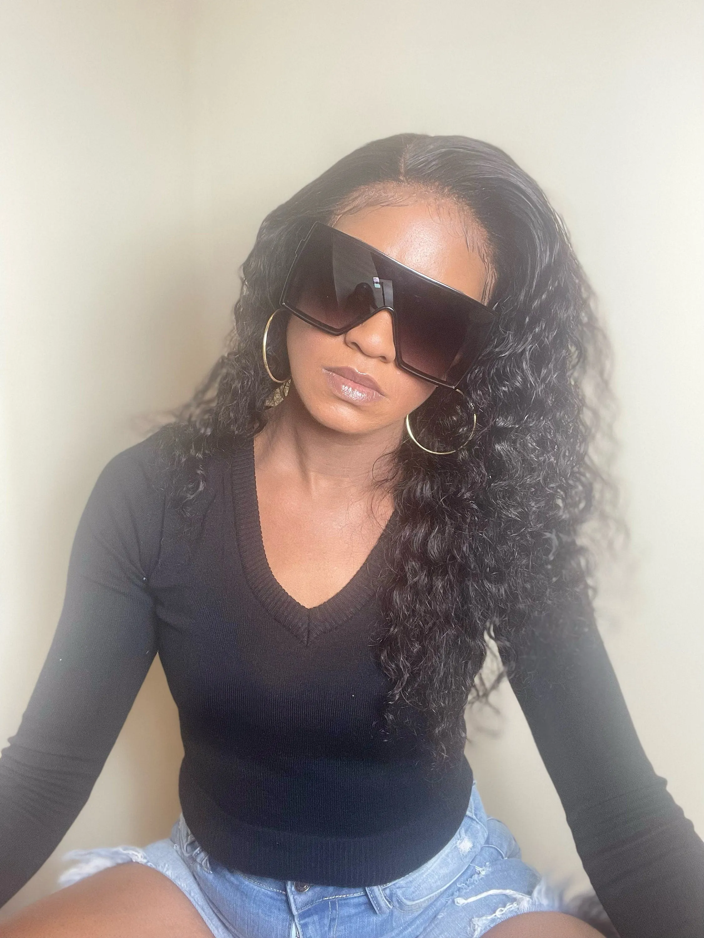MONEY MOVES Dark Lens Sunglasses