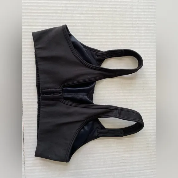 Moving Comfort Fiona Sports Bra Set 2 Bras Size 34C