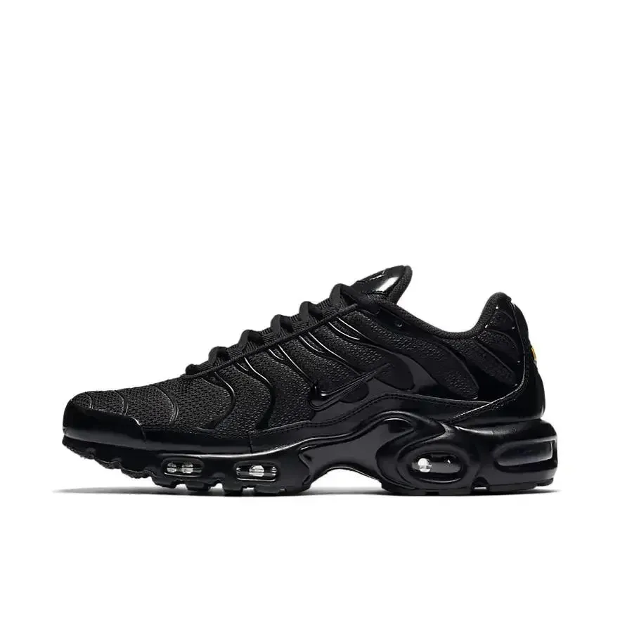 Nike Air Max Plus TN Triple Black Sneakers