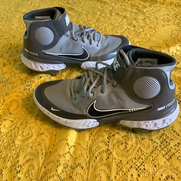 Nike Alpha Huarache Elite 3 Mid Men’s Baseball shoes gray sz 8