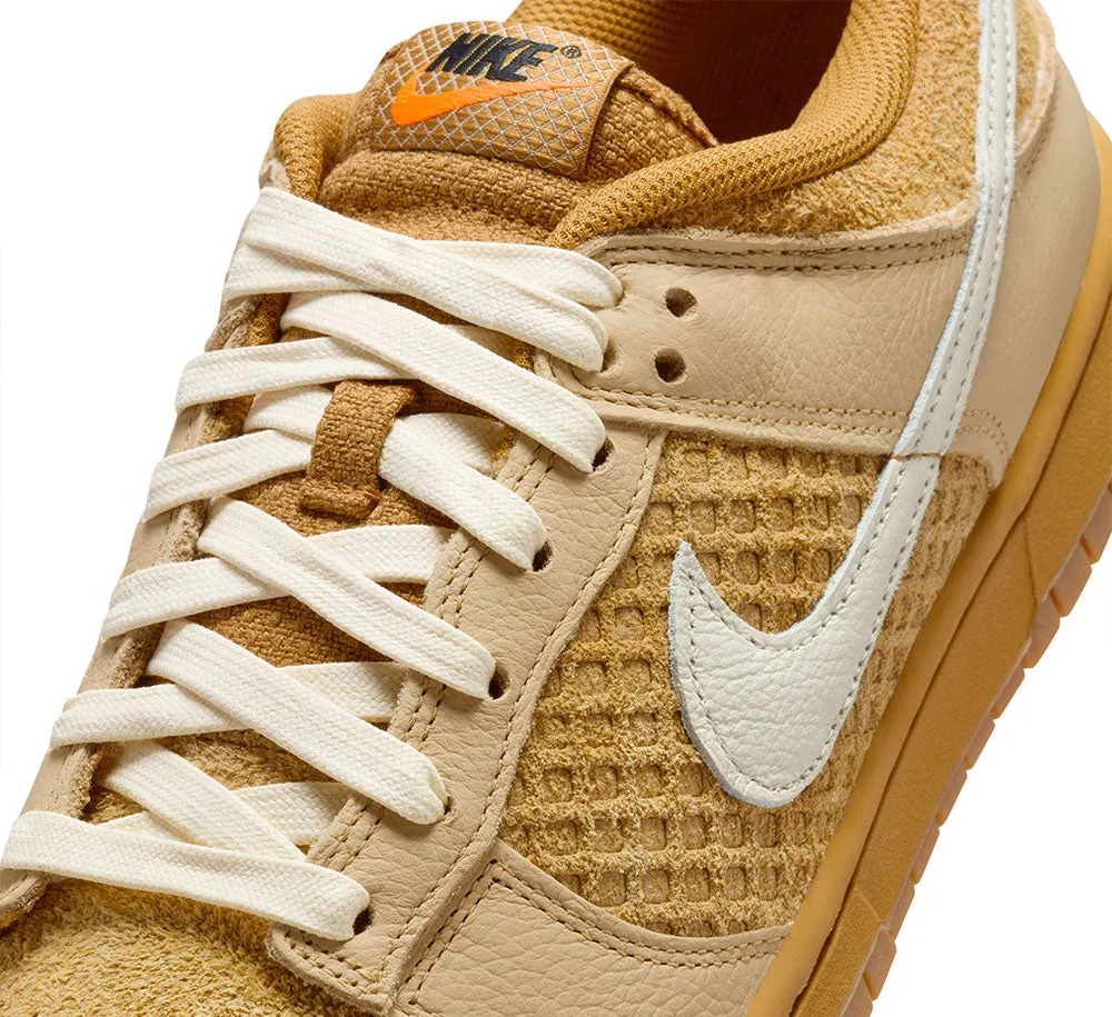 Nike Dunk Low Retro