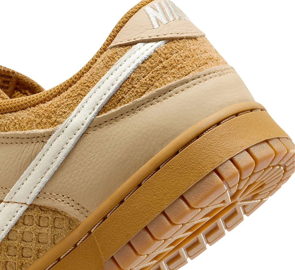 Nike Dunk Low Retro