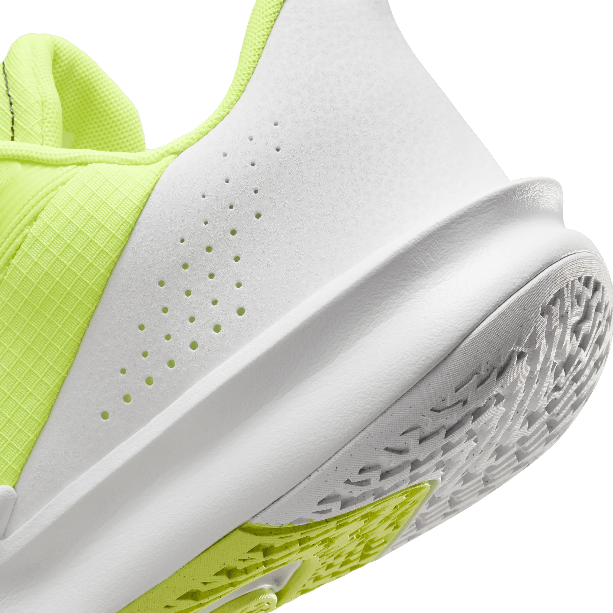 Nike Men's Precision 7 Basketball Shoes