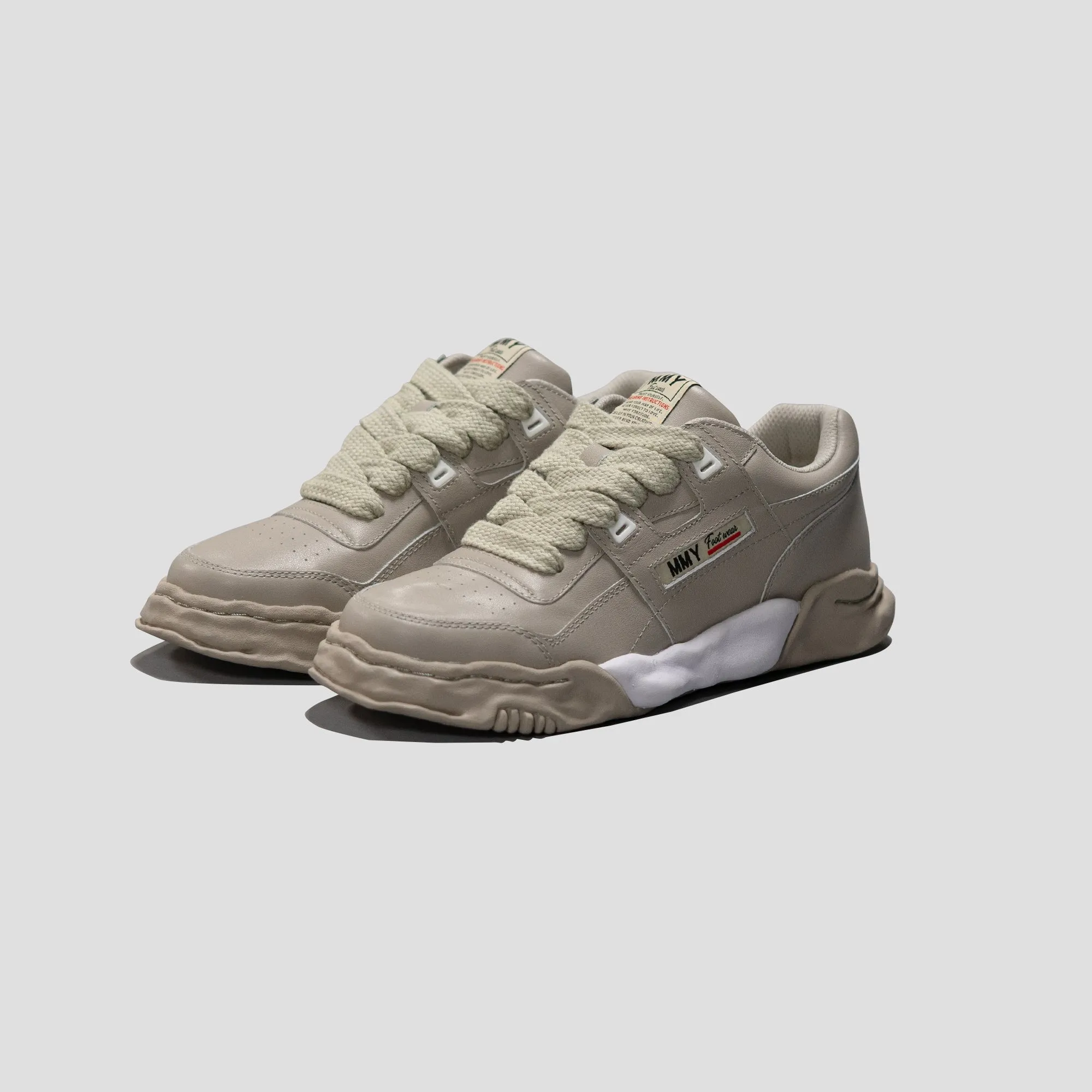 PARKER LOW TOP SNEAKER - GRAY